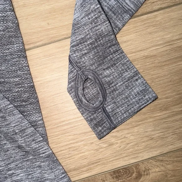 lululemon Swiftly Tech Long Sleeve Crew designed for running and training size 4 - Picture 4 of 6